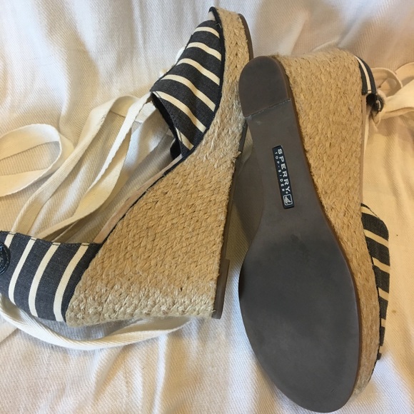 Sperry “Palm Beach” Espadrille Wedges - Picture 6 of 7